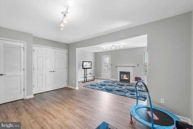 Foto del edificio - 7108 Wytheville Cir