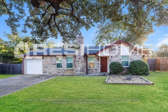 Building Photo - 3601 Biscay Dr