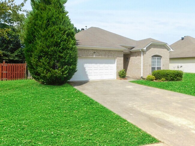 Building Photo - 308 Park Village Dr