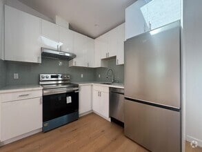 Building Photo - 53 Ledyard St