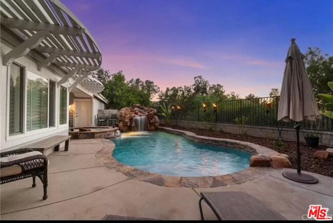 Building Photo - 26068 Charonne Ct