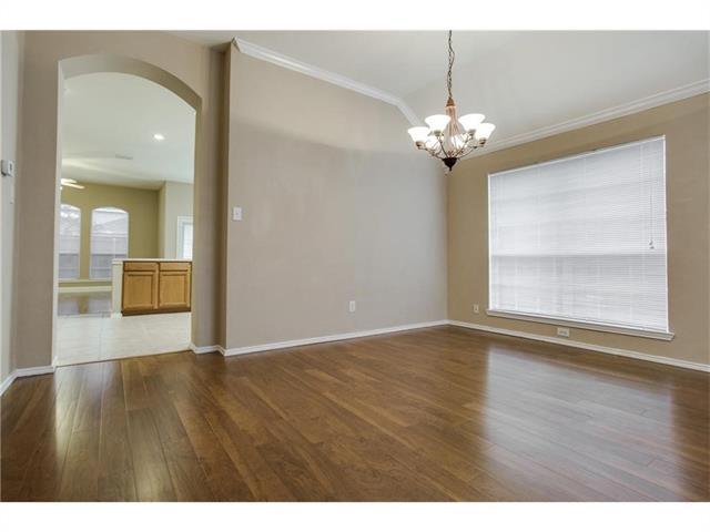 Building Photo - 10610 Stone Falls Ln
