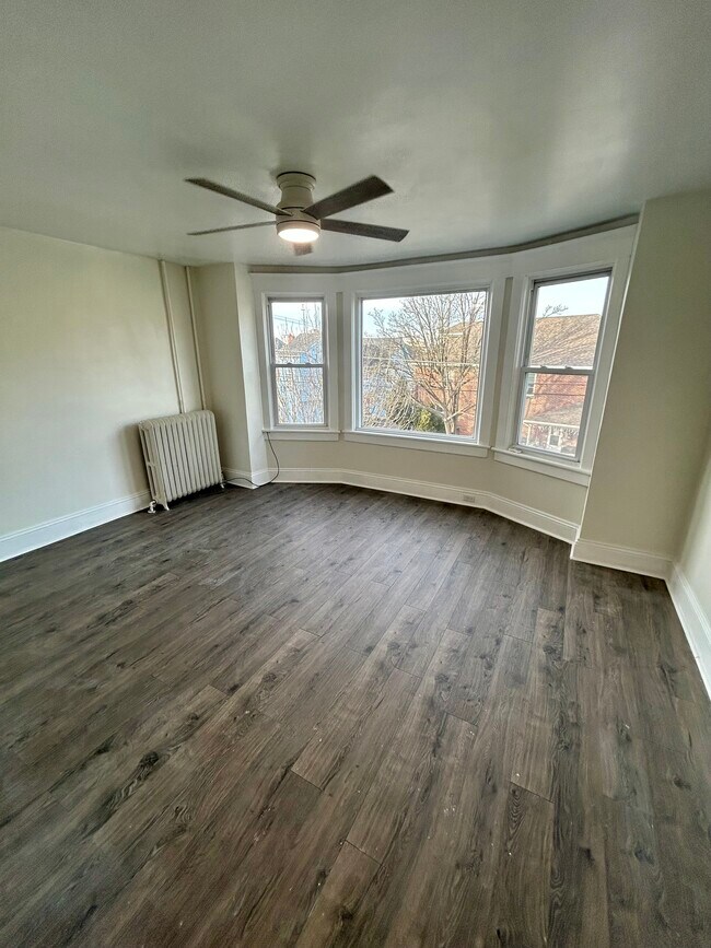 Foto del edificio - 2246 Birch St