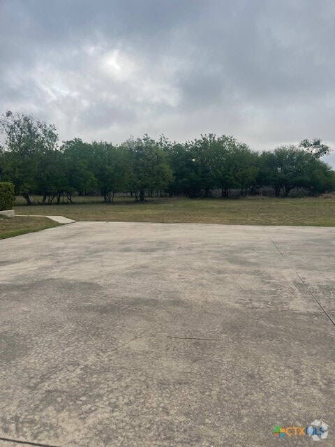 Building Photo - 510 Kellys Way
