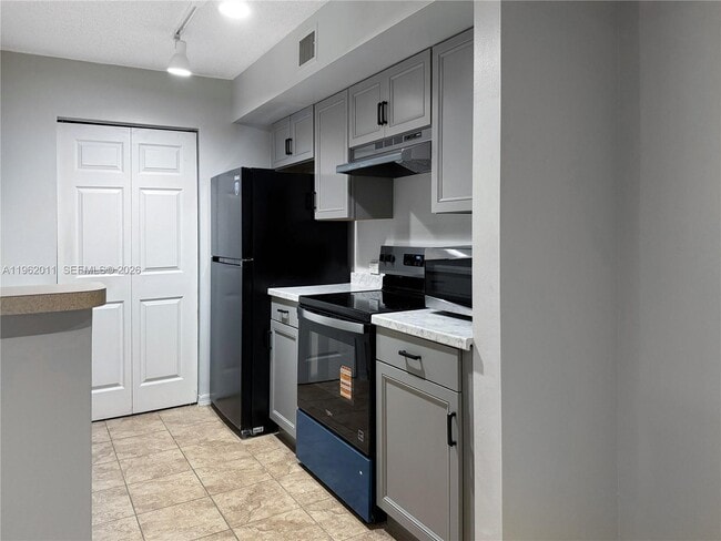 Building Photo - 11133 SW 8th St