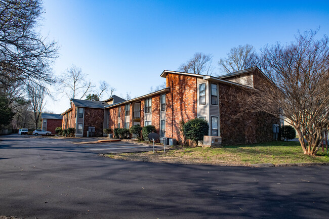 Building Photo - Graham Square Apartments