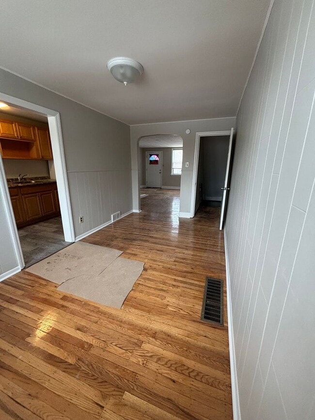 Building Photo - Beautiful 3 Bedroom House for Rent!!