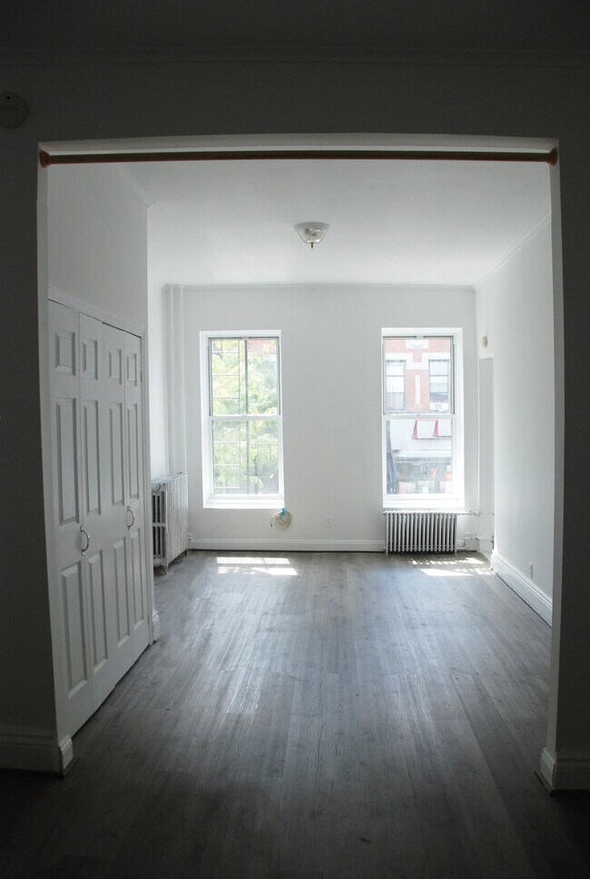 Main Photo (1st Room full view) - 1221 Fulton St