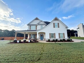 Building Photo - 400 Bella Notte Cir