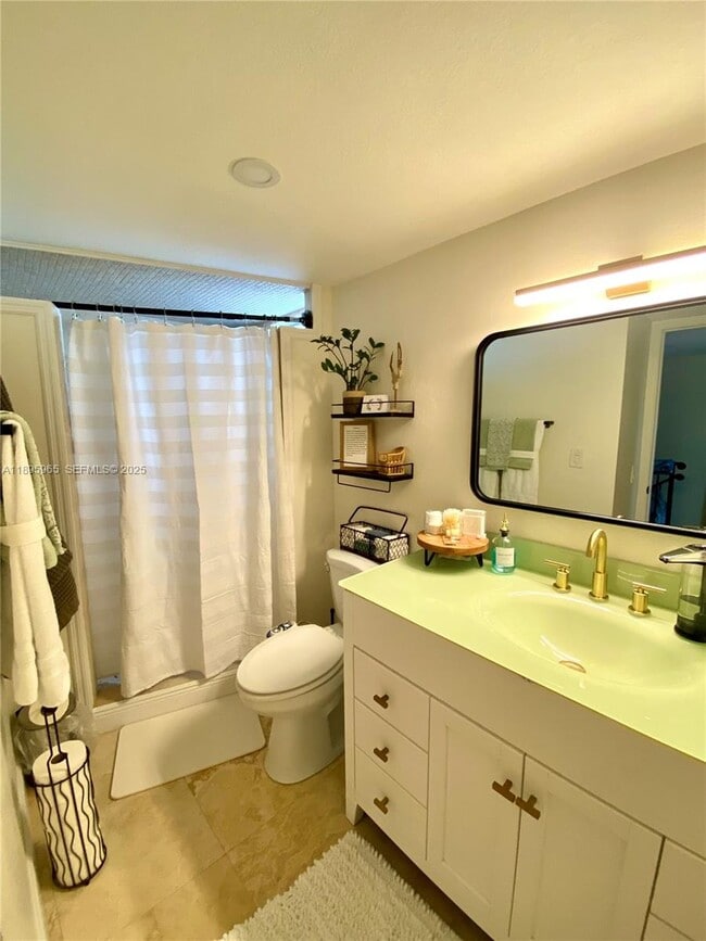 Foto del edificio - 4600 SW 67th Ave