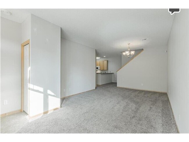 Foto del edificio - 3033 Chamberlain St