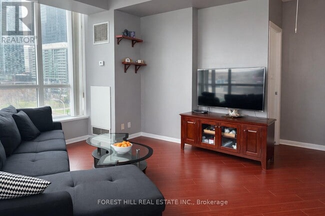 Building Photo - 230 Queens Quay W
