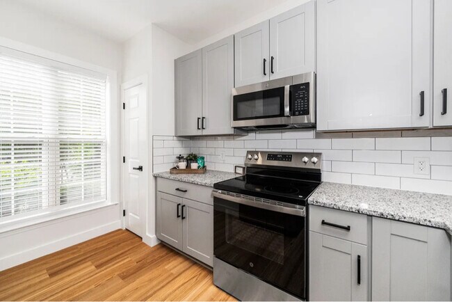 Foto del edificio - 2001 Turtle Point Dr