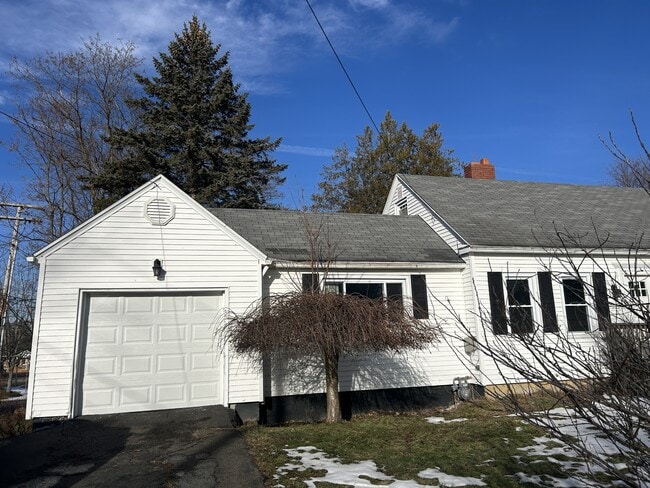 Building Photo - 18 Arlington St