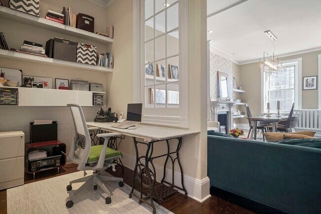 Foto del edificio - 1411 Washington St