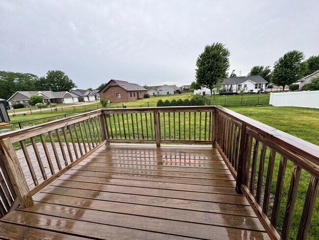 Building Photo - Dream House!! 4 Bedroom 3 Bath House in Davenport is a MUST SEE!!
