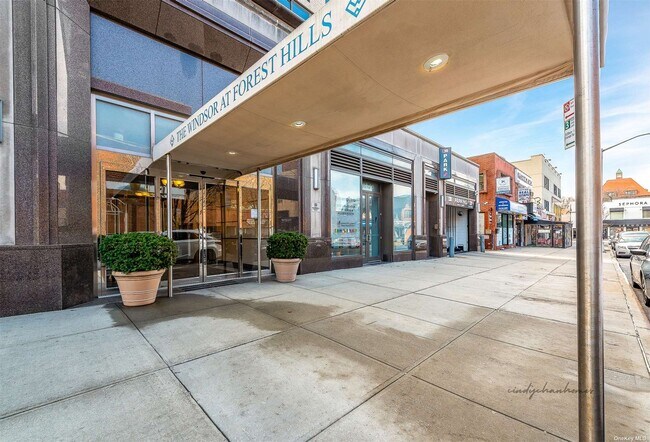Building Photo - 107-24 71st Rd