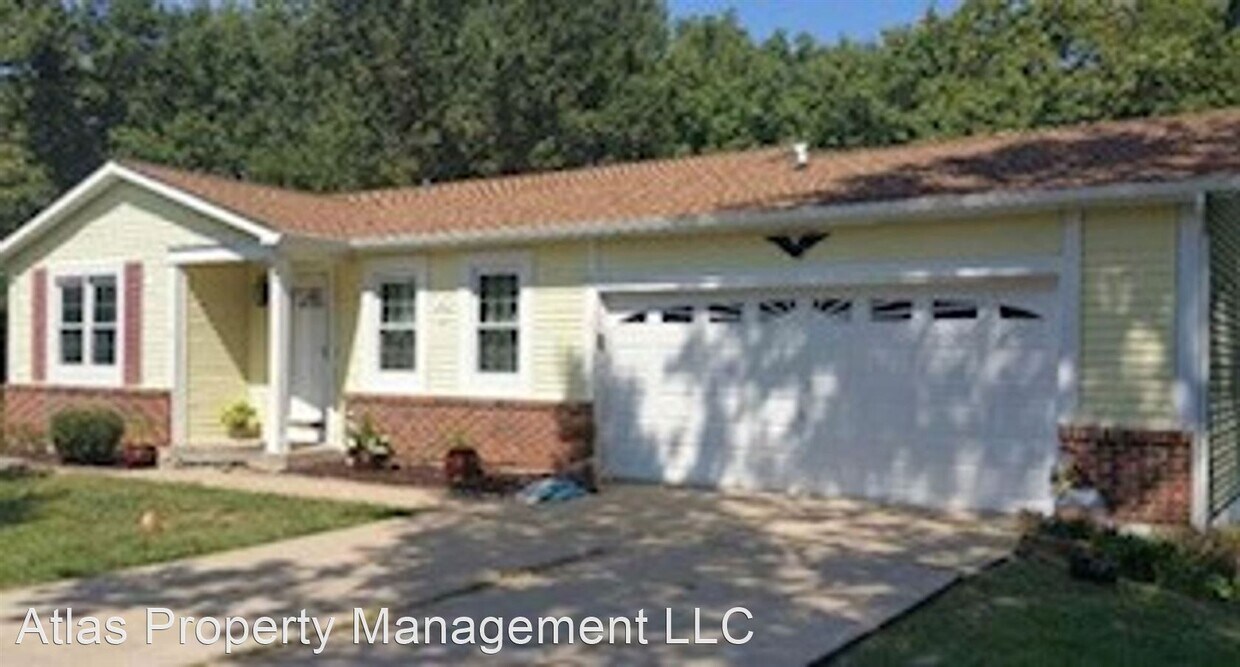 Primary Photo - 3 br, 2 bath House - 45 Susan Avenue