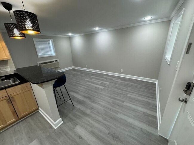 Foto del edificio - 45 Sheridan Dr NE