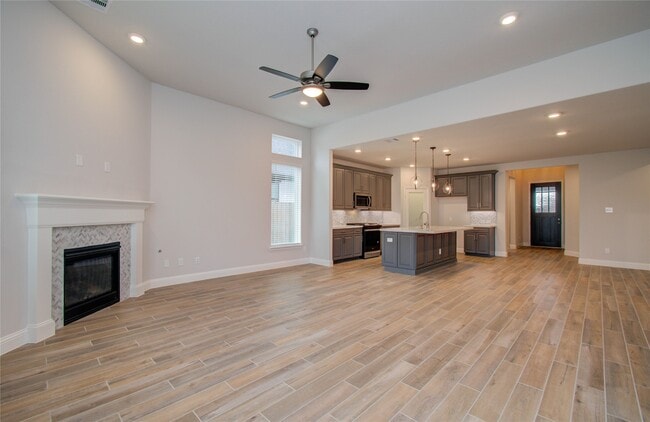 Building Photo - 1714 Forest Mist Dr