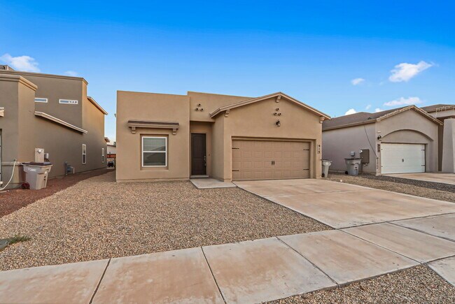 Foto del edificio - 916 Keenland Ave