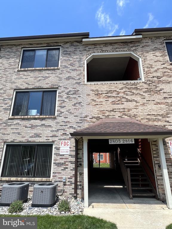 Foto del edificio - 2805A Auburn Ct