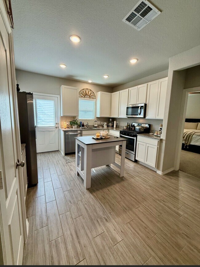 Foto del edificio - 834 Redinger Ridge Dr
