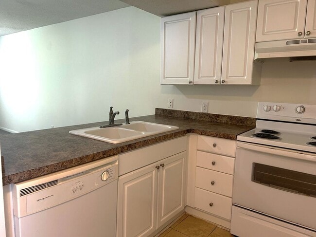 Building Photo - 3555 SC-544