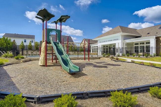 Building Photo - 605 Lake Vista Court