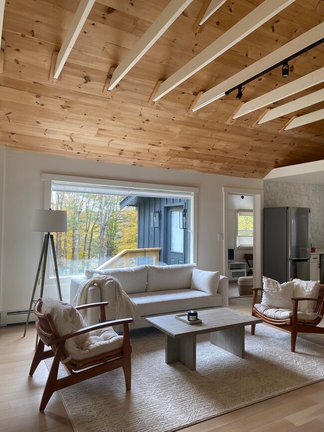 Building Photo - 13 Brenner Rd