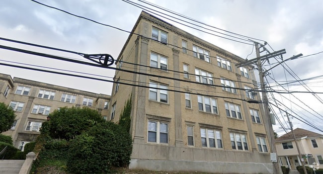 Building Photo - 20 Colborne Rd