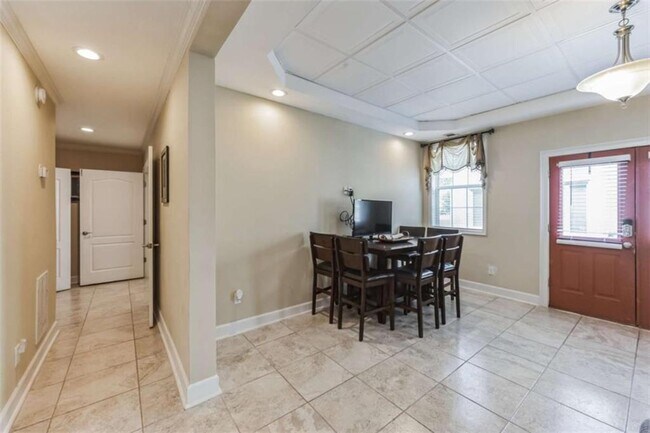 Foto del edificio - 4152 Yearling Way