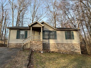 Building Photo - 474 Ginkgo Dr