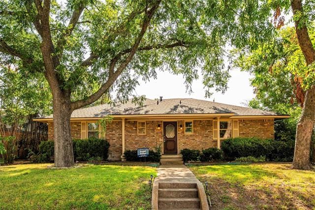Primary Photo - 501 Dogwood Dr