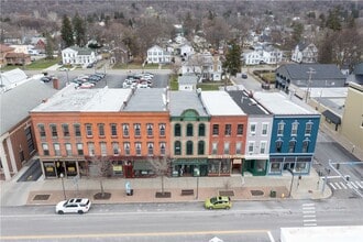 Building Photo - 178 Main St
