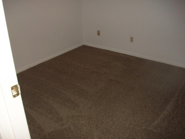 2 bedroom - 8045 Pippin Rd