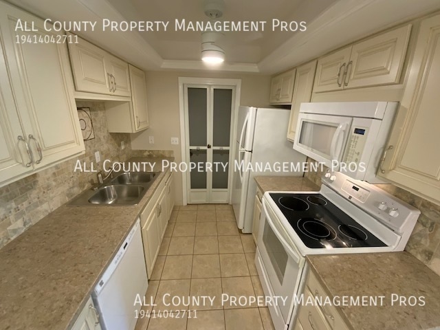 Photo - 5800 Hollywood Blvd Apartment