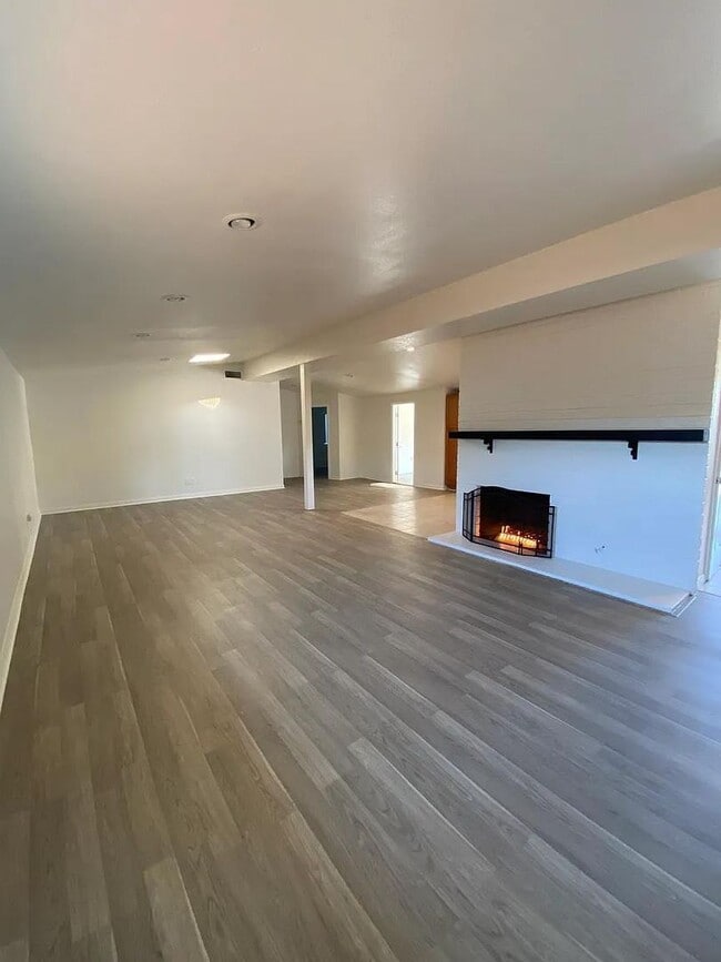 Photo - Central costa Mesa 5 bdrm home