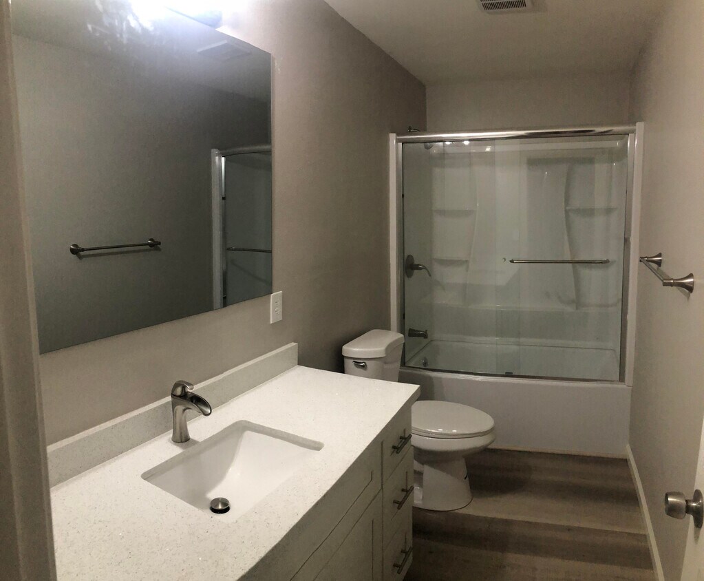 3546 Redwood St, Clearlake, CA 95422 House Rental in Clearlake, CA