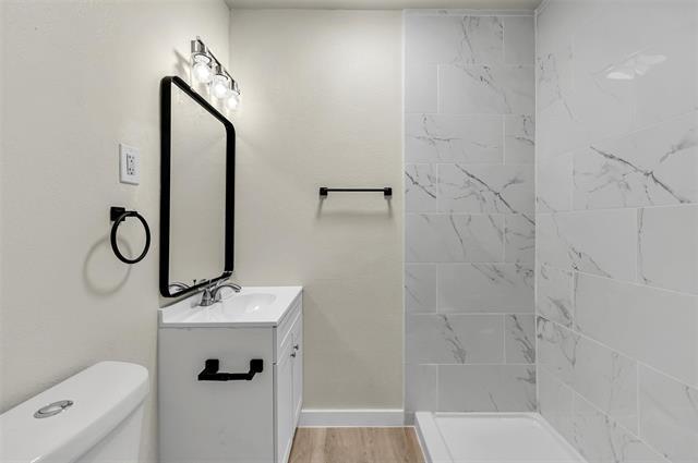 Foto del edificio - 305 NW 23rd St