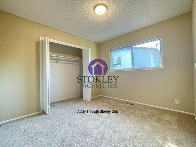 Building Photo - Stokley Properties Presents 965 Happy Vall...