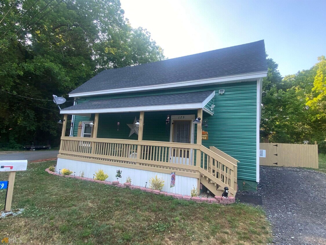 179 Liberty Cir, Hartwell, GA 30643 House Rental in Hartwell, GA