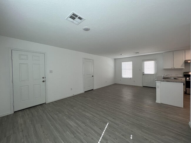 Building Photo - 7314 Silos Rdg