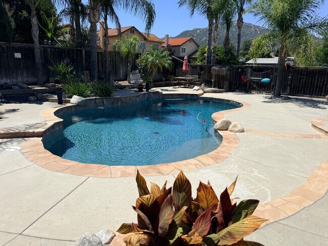 Foto del edificio - 4 Bedroom Pool House for rent in South Temecula
