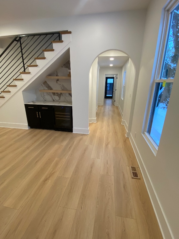 Building Photo - 421 S Union St