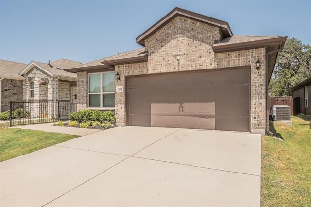 Building Photo - 561 Concho St