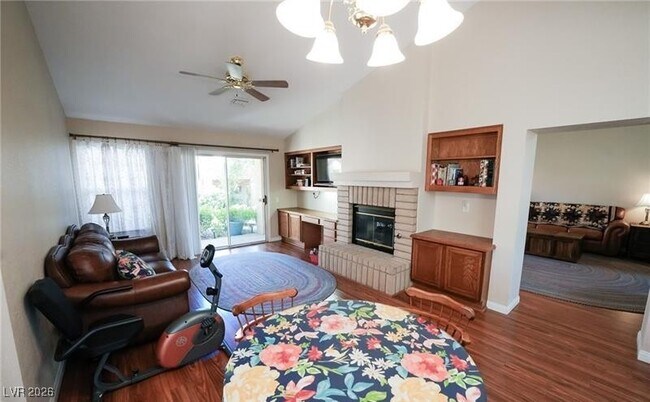 Foto del edificio - 9004 Litchfield Ave