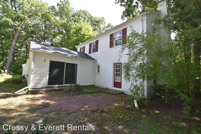 Building Photo - 3 br, 2.5 bath House - 19259 Summers Dr