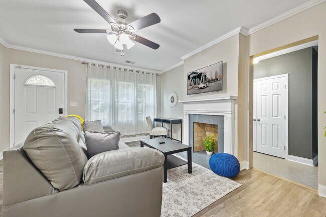 Foto del edificio - 825 Erin Ave SW