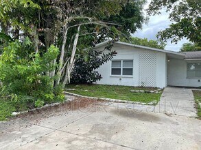 Building Photo - 5281 Bamboo Pl